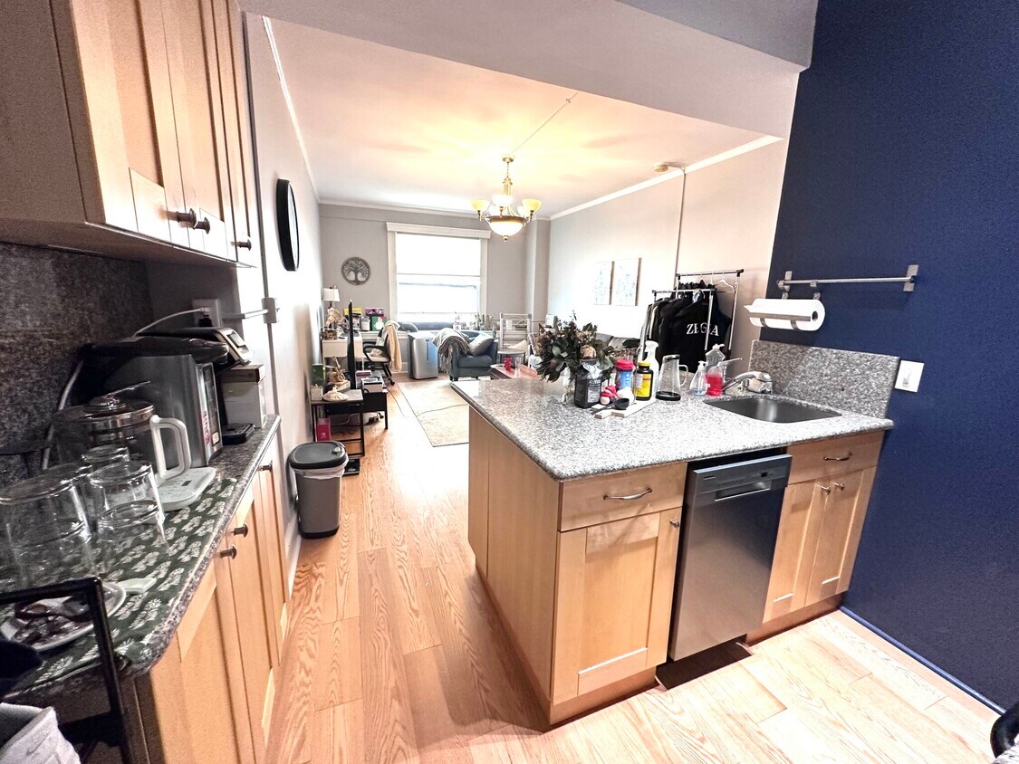 Foto principal - 21 Beacon St