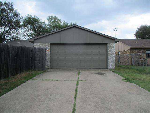 Foto del edificio - 1402 Coffeyville Trail