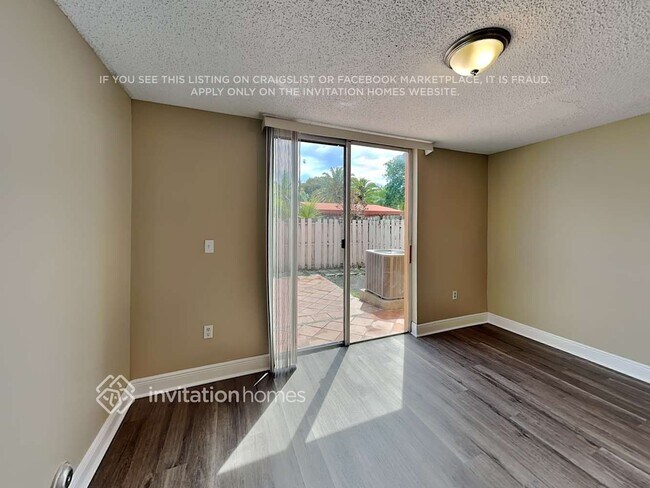 Foto del edificio - 8721 SW 159th Pl