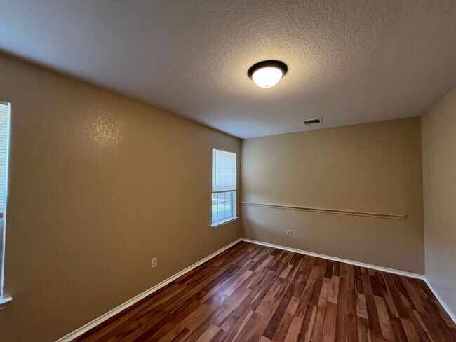 Foto del edificio - 7702 Nature Pass, San Antonio, TX. 78249