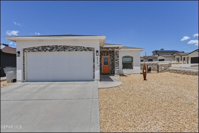 Building Photo - 373 Aidan Gordon Cir