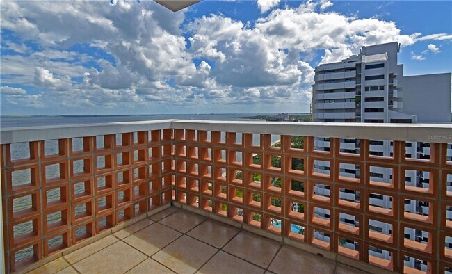 Foto del edificio - 4015 Bayshore Blvd