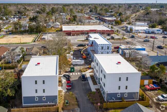 Aerial Photo - The Studio 17 Apartments