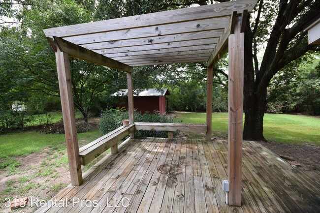 Building Photo - 4 br, 2 bath House - 1212 Fairfield Drive
