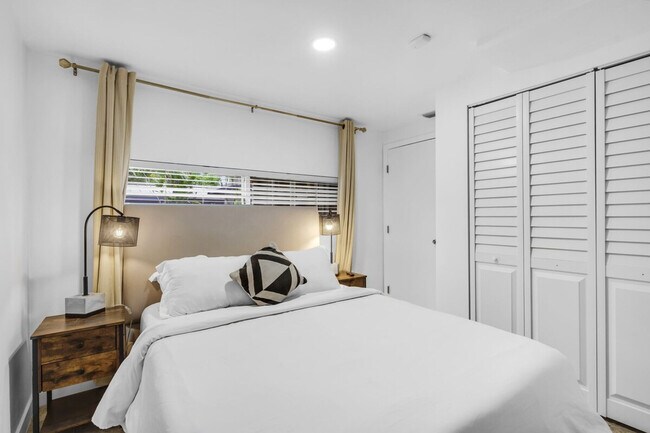 Foto del edificio - 5837 SW 32nd St