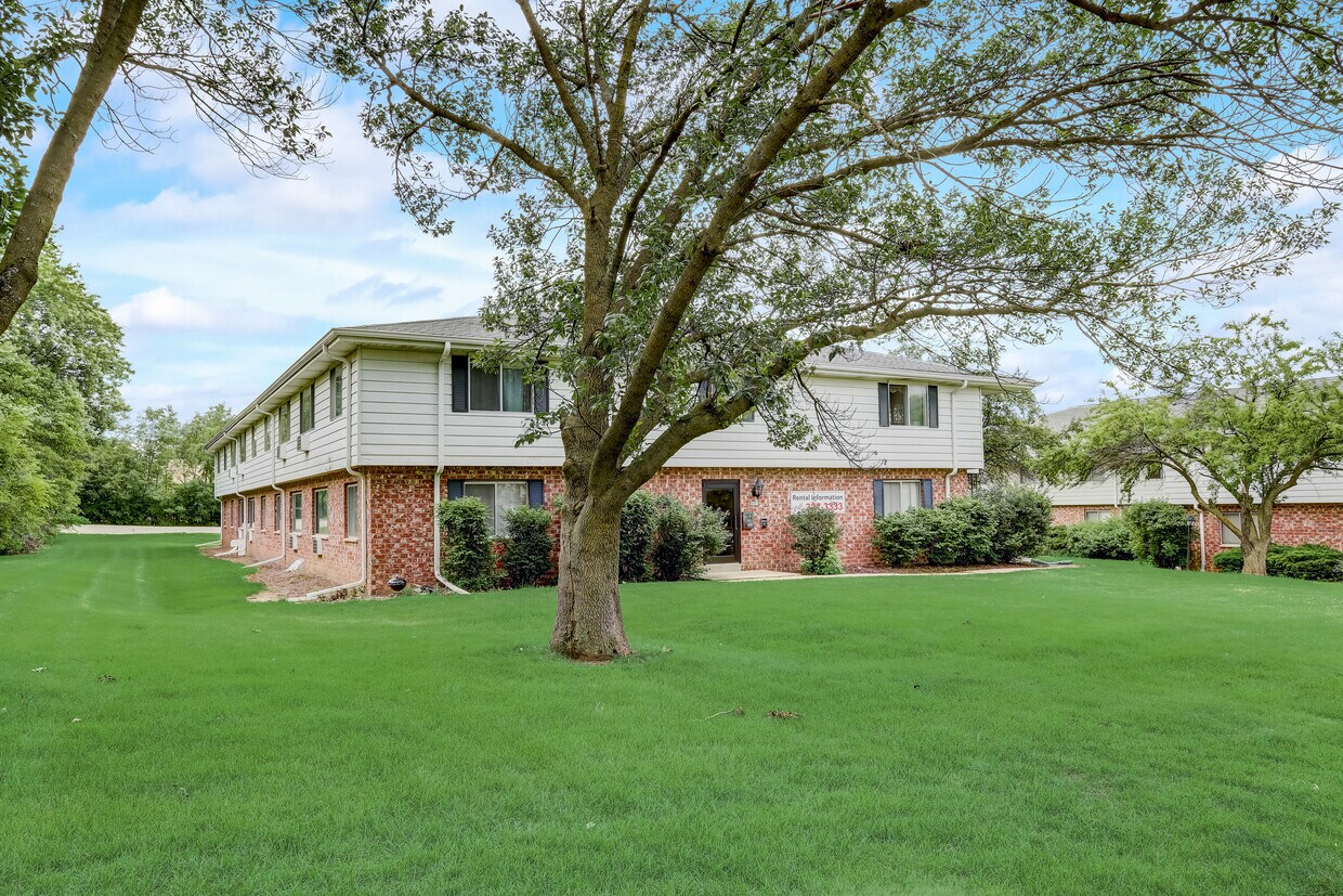 Foto principal - Howard Garden Apartments