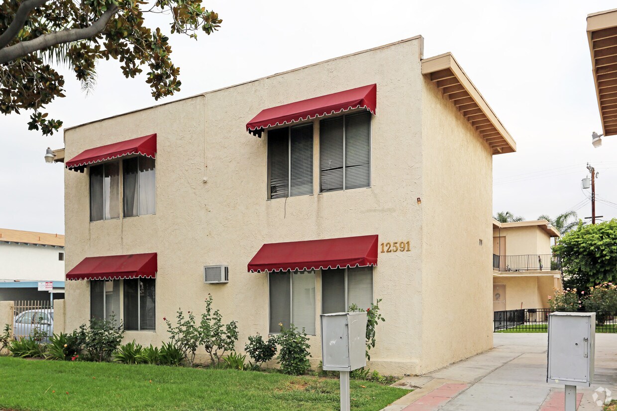 12591 Sunswept Ave, Garden Grove, CA 92843 Apartments in Garden Grove, CA