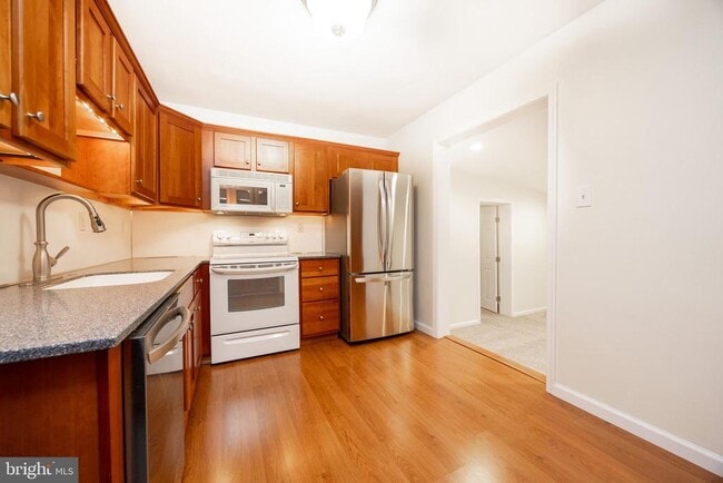 Foto del edificio - 5816 Upper Ridge Rd