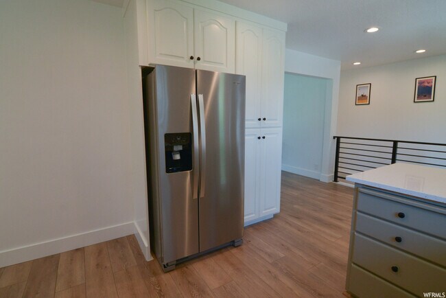 Foto del edificio - 860 S 800 E St