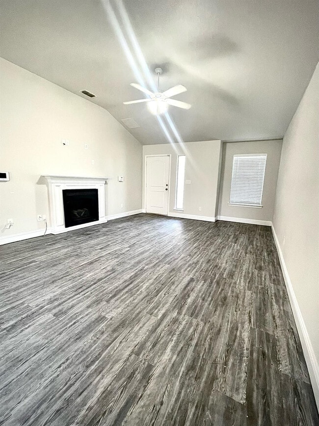 Building Photo - 5515 110th St