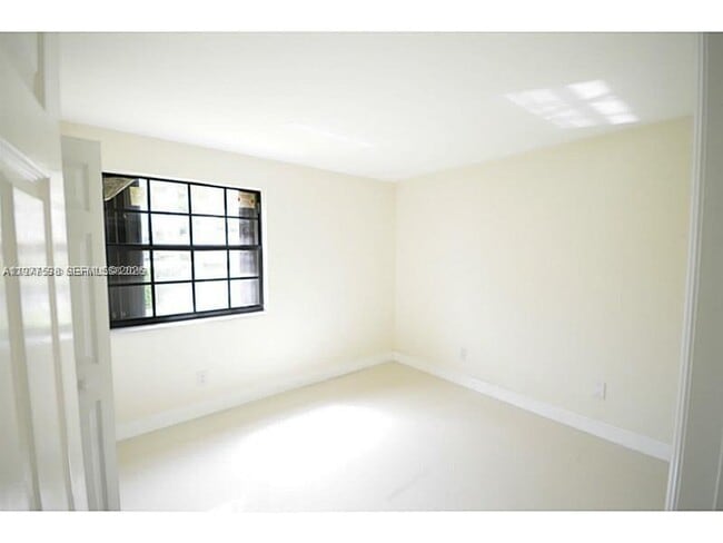 Building Photo - 3571 Magellan Cir