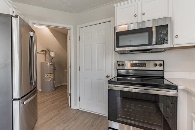 Building Photo - 2064 Osprey Cove Dr.