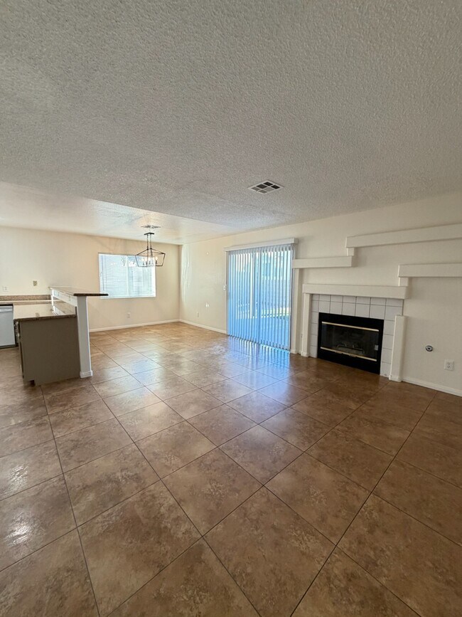 Building Photo - 3380 Stacey Lyn Dr