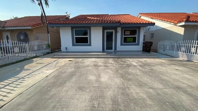 Primary Photo - 2745 W 55th Pl