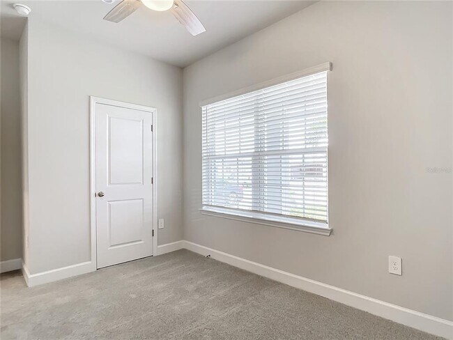 Building Photo - 16876 Castoro Dr