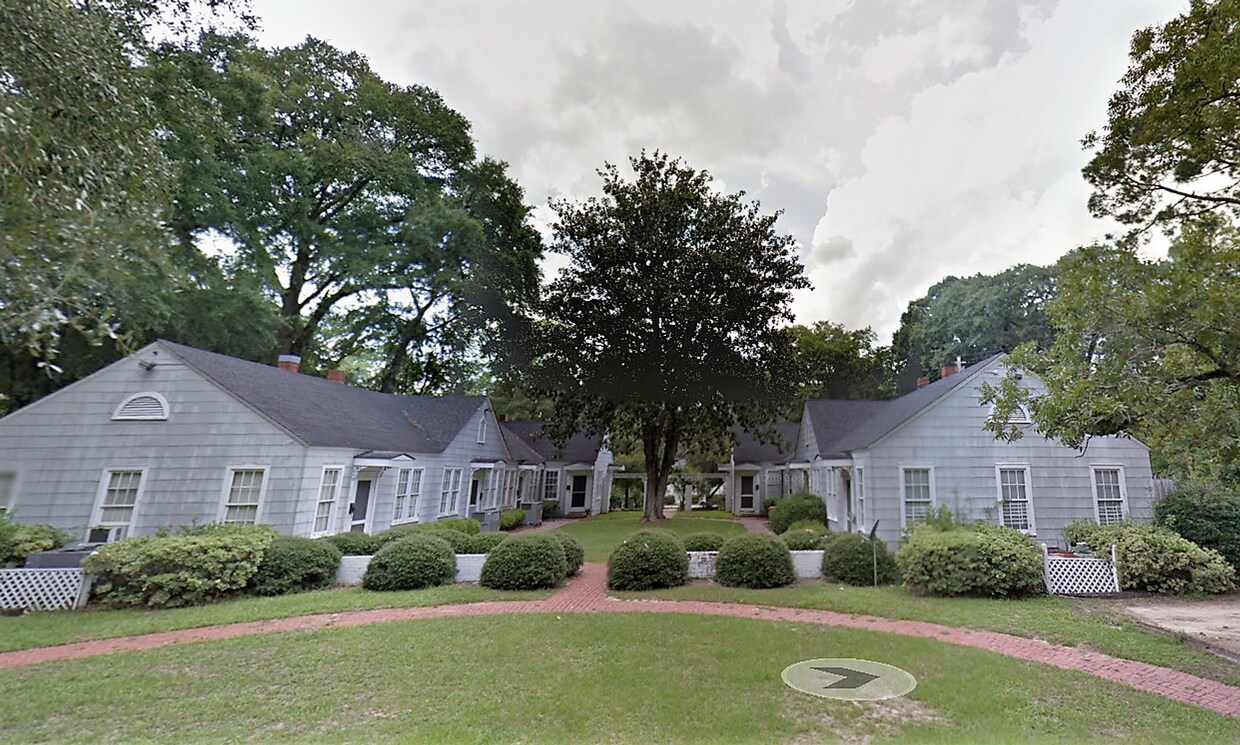 Foto principal - 1015 N McKinley St