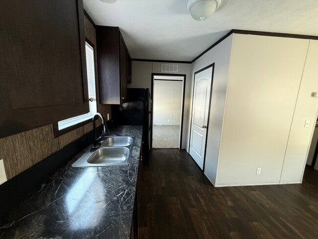 Foto del edificio - 247 Timber Ln