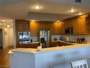 Building Photo - 14380 Riva Del Lago Dr