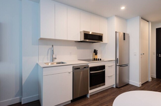 Photo du bâtiment - 1350 Boul. René-Lévesque O