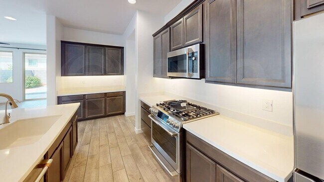 Foto del edificio - 12846 W Lawrence Rd