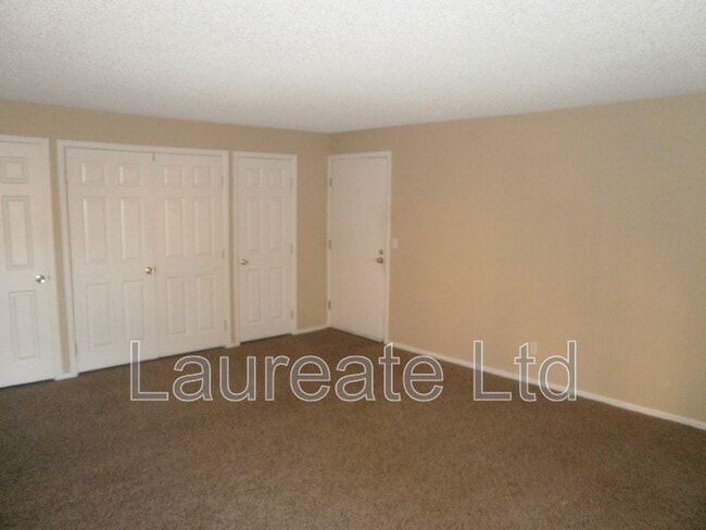 Building Photo - 4899 S Dudley St
