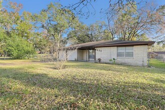 Building Photo - 5422 Styling Dr