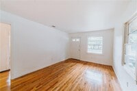 55 Macks St