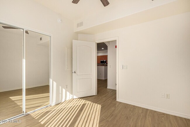 Foto del edificio - 6900 E Princess Dr