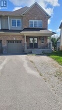 Building Photo - 208 Isabella Dr