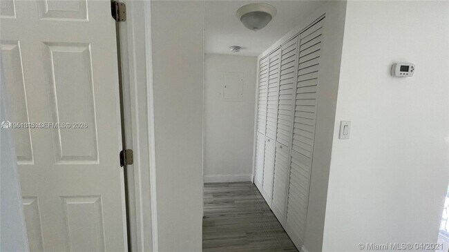 Foto del edificio - 11781 NW 30th St