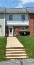 Building Photo - 6265 Mountain View Dr