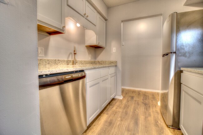 Foto del edificio - Aura Apartments