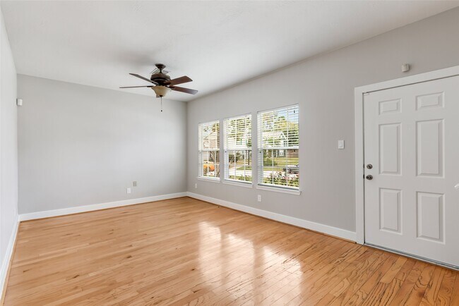 Foto del edificio - 18631 Atasca Oaks Dr