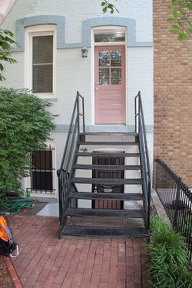 Primary Photo - 1905 17th St NW