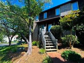 Building Photo - 193 Kinloch Ct