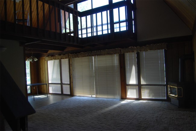 Building Photo - 5661 E Zillah Dr