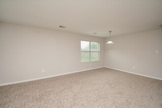 Building Photo - 2306 Ledgeway Ct