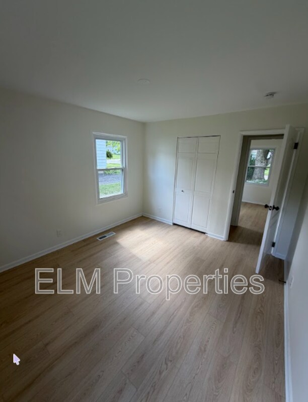 Foto del edificio - 7406 Smithfield Ave