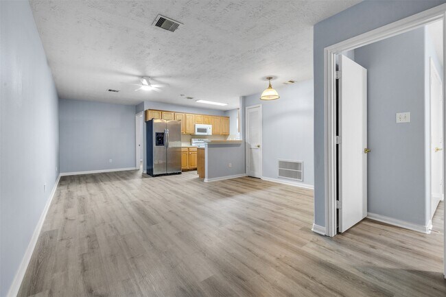 Foto del edificio - 914 Purdy