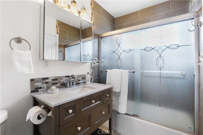 Foto del edificio - 5341 Garden Grove Ave