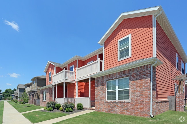 Building Photo - The Row at Arkansas