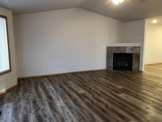 Foto del edificio - 2955 NW 9th Ln