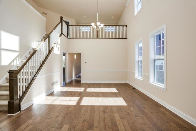 Building Photo - 3031 North Spurway Drive