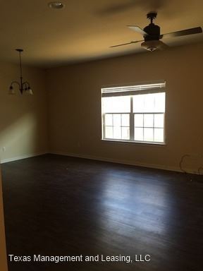 Foto del edificio - 3 br, 2 bath House - 3743 Vista Cove Dr.