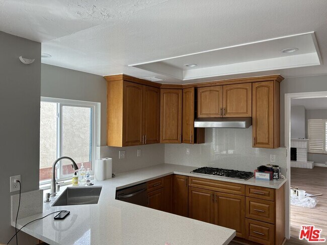 Building Photo - 3972 Midway Ave