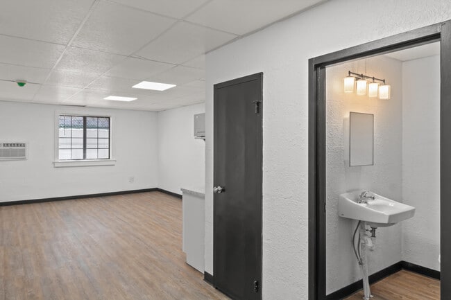 Foto del edificio - 164 Forsyth-Taneyville Rd