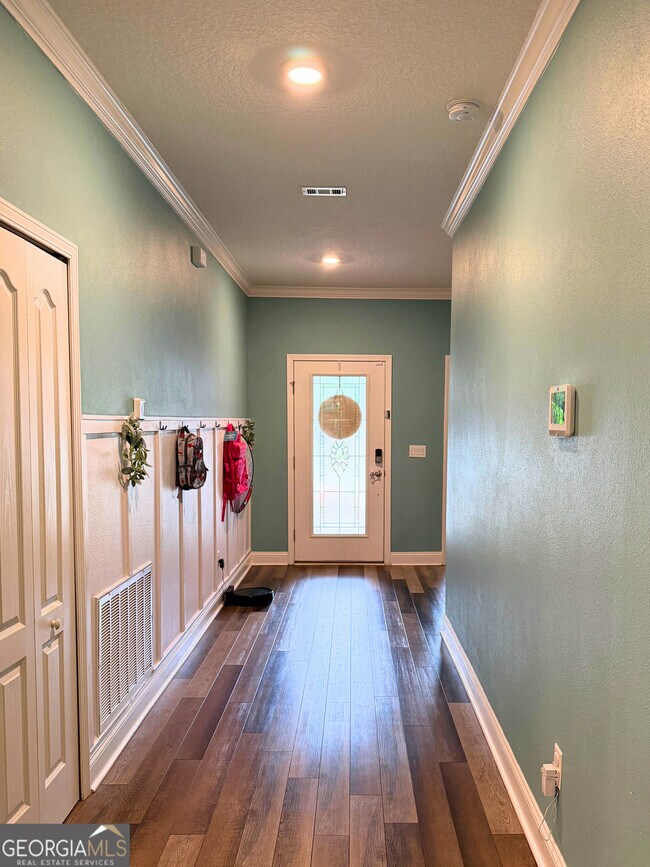 Foto del edificio - 208 Boatsman Way