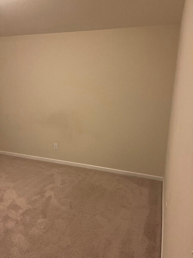 Foto del edificio - 1057 Marne Blvd