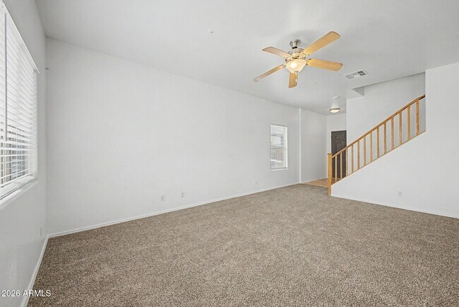 Foto del edificio - 8770 W Wood Dr
