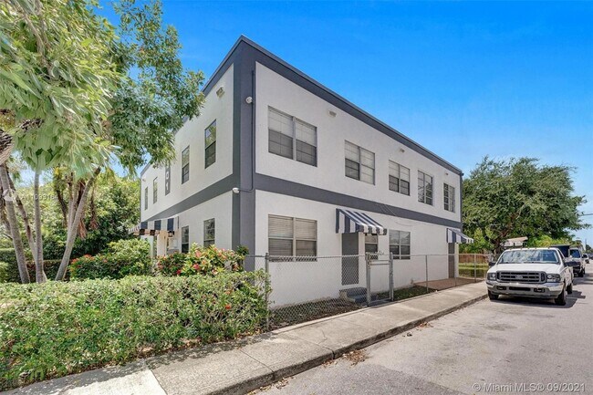 Foto del edificio - 301 S M St